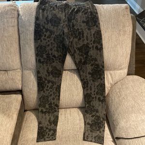 Gray flowers leggins Size s H&M